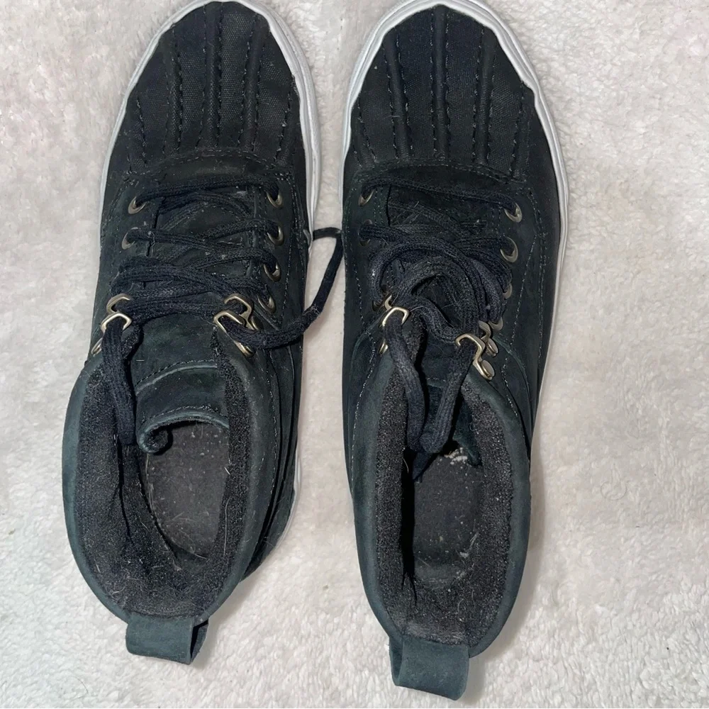 Waterproof and outdoor high top vans - Picture 6 of 8